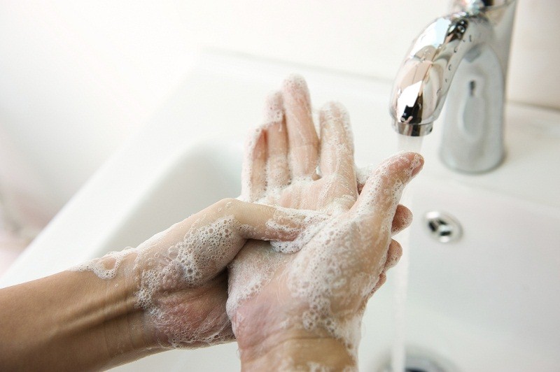 washing hands_2.jpg