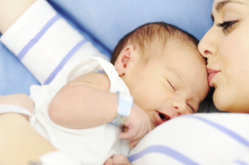 mother_and_newborn.jpg
