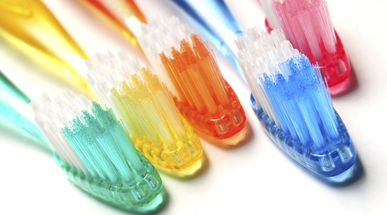 toothbrushes_colourful.jpg
