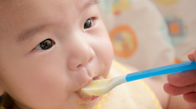 child_development_baby_food.jpg